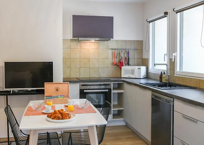 Chez Flo - Clim Parking - Clg Apartamento
